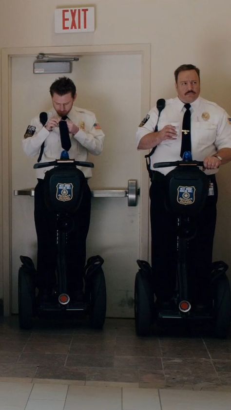 Super Easy Halloween Costumes, Paul Blart Mall Cop, Paul Blart, Hans Landa, Mall Cop, Kevin James, High Roller, Tan Jacket, Fav Movies