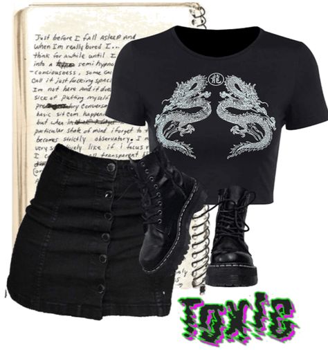 Outfit Inspo Summer Alternative, Alt Concert Outfit Summer, Whimisgoth Aesthetic, Alt Summer Clothes, Summer Gothic Outfits, Summer Outfits Dark, Grungy Summer Outfits, Gothic Summer Outfits, Goth Outfits Summer