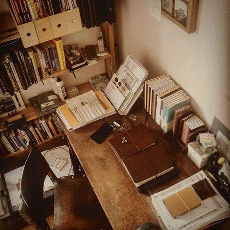 Writer Academia, Landscape Sketching, Writer's Office, Dark Academia Room, Academia Room, Writers Desk, Travellers Notebook, South Devon, Hogwarts Aesthetic