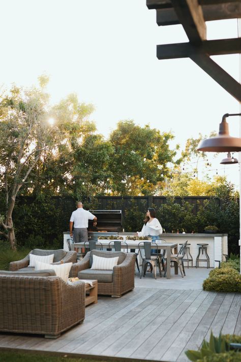 Andee Layne, Backyard Kitchen, Interior Minimalista, Backyard Remodel, Backyard Inspiration, Backyard Inspo, Small Backyard Patio, Outdoor Backyard, Small Backyard Pools