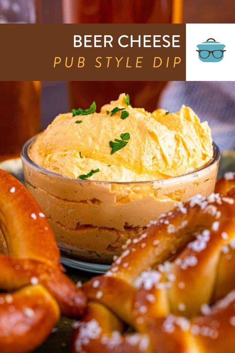 Pub Style Beer Cheese Dip, Dip With Pretzel Chips, Homemade Beer Cheese Dip, Brewery Snack Ideas, Bear Cheese Dip, Bar Cheese Recipe, Cold Beer Cheese Dip, Cheese Spread Recipes For Crackers, Pub Cheese Dip