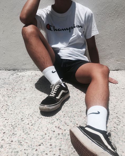 White champion tshirt #champion#nike#vansoldskool Champion Outfit Men, Champion Outfit, Mens Casual Outfits Summer, Mens Trendy Outfits, Boys Summer Outfits, Outfits With Converse, Men Fashion Casual Outfits, Outfits Men, Summer Outfits Men