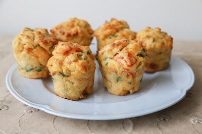 Monash University Low FODMAP Diet: Savoury Low FODMAP Muffins Mini Quiche Recipes, Gluten Free Brunch, Veggie Muffins, Healthy Muffin, Cooked Ham, Lactose Intolerance, Pizza Muffins, Savory Muffins, Fodmap Recipes