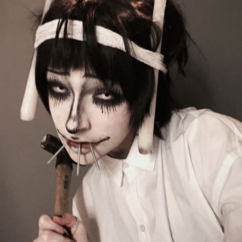 Halloween Costumes 2022, Round Of Applause, Halloween This Year, Junji Ito, Creative Halloween Costumes, Hair And Makeup, This Year, Halloween Costumes, Halloween