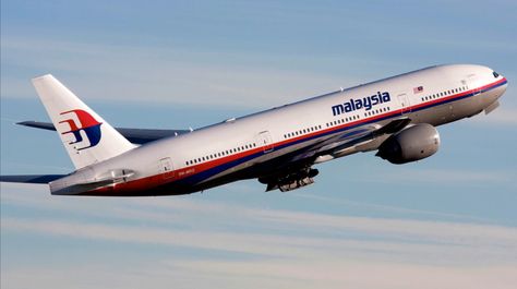 Malaysian Airlines, Airbus A330, Malaysia Airlines, Fear Of Flying, Kunming, Flight Training, Best Flights, Airline Flights, Boeing 777