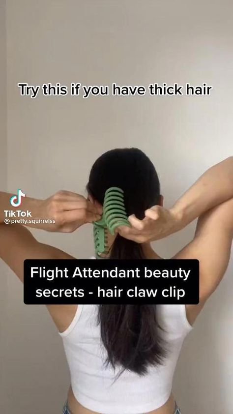 Volleyball Hairstyle, Clip For Hair, Claw Clip Hairstyles, Hair Styles Ideas, Styles Ideas, Hair Tips Video, Clip Hairstyles, Hair Tutorials For Medium Hair, Hair Stylies