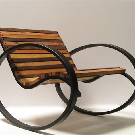 A different take on the rocking chair that's for sure... Modern Rocking Chair, Metal Chair, Metal Projects, Welding Projects, Metal Furniture, Art Furniture, Industrial Furniture, Rocking Chair, Cool Furniture