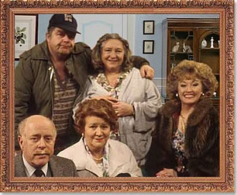 'Keeping Up Appearances' is the most British and character-based comedy from the BBC (and for us in North America, PBS) British Tv Comedies, English Comedy, British Sitcoms, British Tv Series, Keeping Up Appearances, British Humor, British Comedy, Great Tv Shows, Old Tv Shows