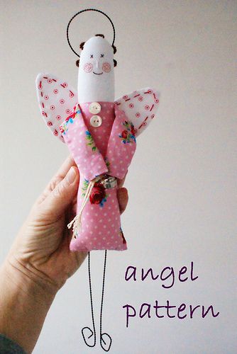 angel Fabric Angels Pattern, Primitive Angel, Christmas Sewing Patterns, Christmas Angel Crafts, Angel Pattern, Diy Angels, Free Angel, Angel Crafts, Angel Doll