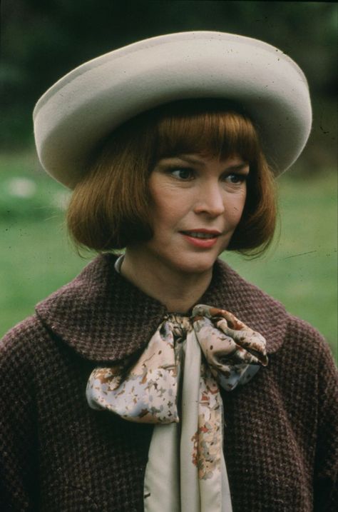 Same Time Next Year, Ellen Burstyn, Glenda Jackson, Stars, Tv