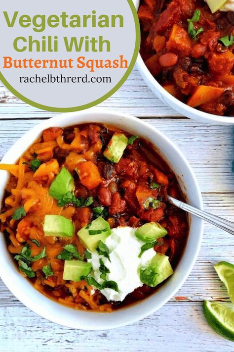 This vegetarian (or vegan!) chili is hearty, perfectly spiced, and easy to make. It combines butternut squash, two kinds of beans and lots of veggies. It’s a satisfying nourishing comfort meal everyone will love! #vegetarianchili #chili #chilirecipe #vegetarian #healthyrecipe #vegan #veganrecipes #mealprep #easyrecipe #healthy #meatlessmeal #comfortfood #onepotmeal Chili With Butternut Squash, Squash Chili, Butternut Squash Chili, Chili Chili, Sweet Potato Nachos, Chili Toppings, Kinds Of Beans, Loaded Sweet Potato, Homemade Cornbread