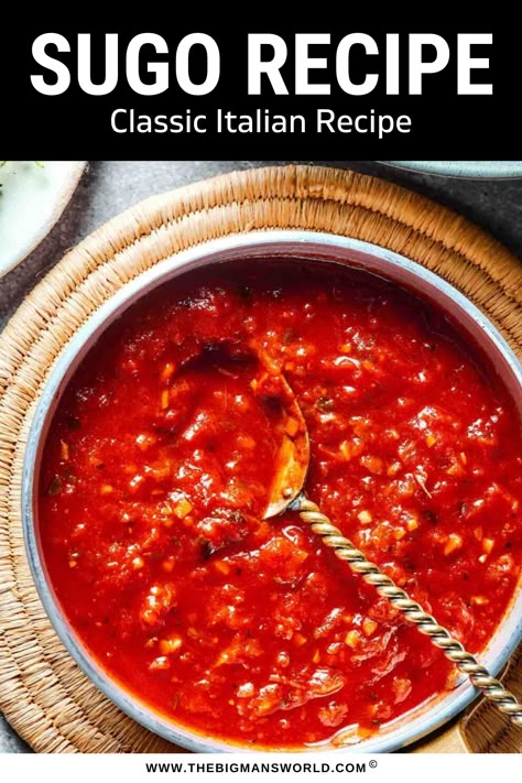 This sugo recipe is so quick and easy! It’s full of rich tomato flavor that you can cook it with just eight ingredients in one pot. Sugo Sauce, Sugo Recipe, Easy Taco Salad Recipe, Spaghetti Dinner, Italian Sauce, Meatless Main Dishes, Yummy Salad Recipes, Best Side Dishes, Pasta Shapes