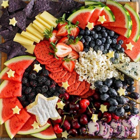 Veterans Day, Charcuterie Board, Cobb Salad, Acai Bowl, Cheese Board, Salad, Cheese, Bowl