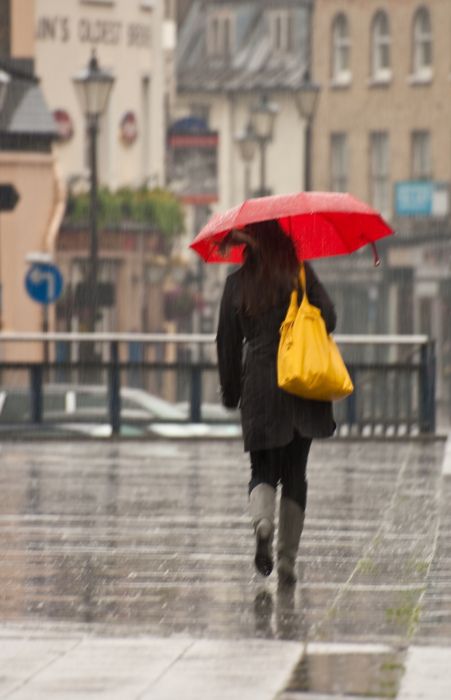 People With Umbrellas, Red Brolly, Rainy Window, Cold Rain, I Love Rain, Under The Rain, Rainbow Rain, Umbrella Art, Woman Walking