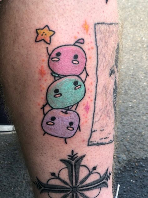 Stardew Valley Junimo Tattoo, Stardew Valley Tattoo Ideas, Stardew Tattoo, Stardew Valley Tattoo, Valley Tattoo, Video Game Tattoos, Sweet Drawings, Gaming Tattoo, Knee Tattoo