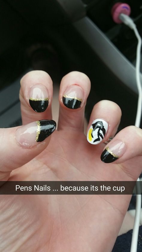 Pittsburgh Penguins fingernails Pittsburgh Penguins Nails, Penguin Nails, Pittsburgh Penguins, Pittsburgh, Penguins, Nails, Quick Saves