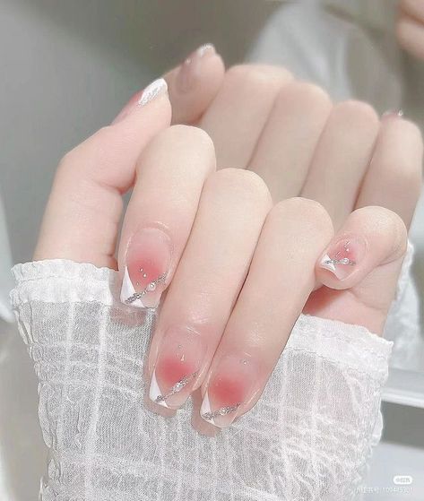 Nail Art For Beginners, Aesthetic Nails, Korean Nails, Blush Nails, Pretty Nail Art Designs, Pretty Gel Nails, Really Cute Nails, Acrylic Nails Coffin Short, Pretty Nail Art