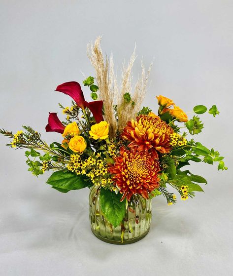 Floral Design Classes, Winter Berries, Wax Flower, Fall Flower Arrangements, Fall Floral Arrangements, Flowers In Jars, Fall Flower, Fall Arrangements, Flower Arrangements Simple