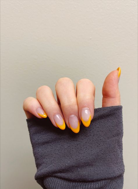 Yellow French Nails Tips, Mustard Yellow French Tip Nails, Mustard French Tip Nails, Yellow French Tip Nails Almond, Yellow French Manicure, Yellow Tip Nails, Yellow French Nails, Yellow French Tip Nails, Yellow French Tip