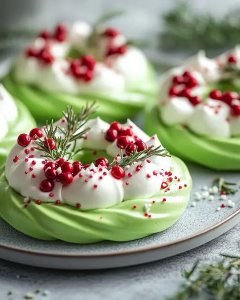 Christmas Wreath Meringues are festive, light, and easy holiday treats perfect for gifting and dessert tables. Try them today! Meringue Cookies Christmas, Christmas Meringue, Easy Meringue Cookies, Roll Cheesecake, Meringue Cookie Recipe, Cinnamon Roll Cheesecake, Easy Holiday Treats, Macaron Recipe, Meringue Cookies