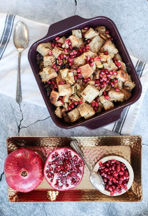 My go-to Thanksgiving dish for stuffing - apple sausage stuffing with berries and seeds! Apple Sausage Stuffing, Apple Pomegranate, Sausage Stuffing, Apple Sausage, Dried Berries, Thanksgiving Dishes, Lifestyle Content, Homemade Apple, Favorite Comfort Food