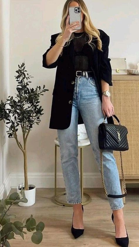 Look Office, Friday Outfit, Style Casual Chic, Mode Casual, Smart Casual Outfit, Ținută Casual, Casual Chic Outfit, Blazer Outfits, Professional Outfits