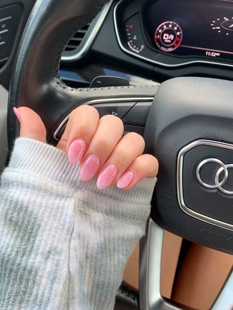 One Color Gel Nails Short, Cute Nails Sparkle, Sparkly Baby Pink Nails, Pink With Sparkle Nails, Pink Sparkly Nails Acrylic, Pink Sparkly Acrylic Nails, Birthday Gel Nails, Sparkly Pink Nails, Pink Sparkle Nails