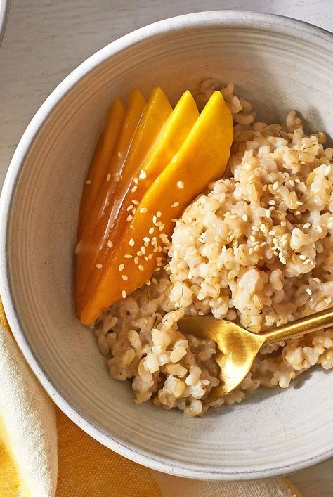 Sticky Brown Rice, Low Gi Diet, High Glycemic Foods, Brown Rice Recipe, Brown Rice Recipes, Whole Grain Bread, Sticky Rice, Slice Of Bread, Rice Recipe