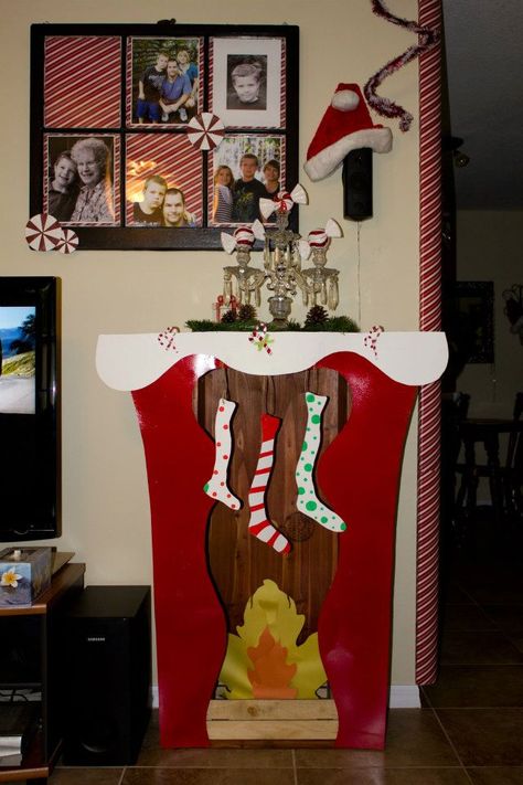 A Whoville fireplace - waiting for a Grinchy Santa. Whoville Fireplace, Diy Whoville, Whoville Decorations, Whoville Party, Whoville Tree, Whoville Christmas Decorations, Christmas Cubicle, Grinch Whoville, Ward Christmas Party