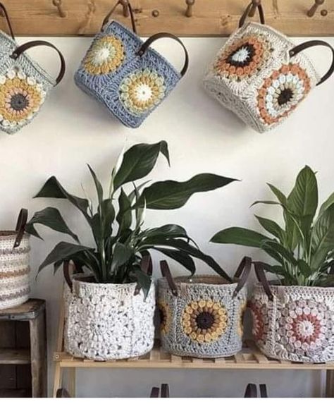 Free Crochet Patterns | I did not make the baskets | Facebook Granny Square Basket, Crochet Plant Hanger, Square Basket, Crochet Throw Pattern, Diy Crochet Bag, Crochet Shrug Pattern, Clothes Tutorial, Crochet Storage, Square Baskets