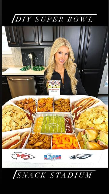 Super Bowl Stadium Food, Superbowl Party Stadium How To Build, Diy Football Snack Stadium, Super Bowl Snack Stadium How To Build, Super Bowl Party Food Stadium, Stadium Charcuterie Board, Super Bowl Snack Stadium Diy, Football Stadium Food Display Super Bowl Party, Taco Superbowl Party