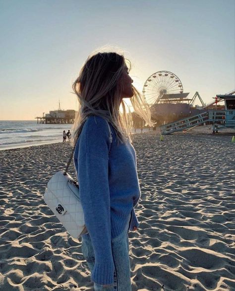 California Aesthetic Los Angeles, Beach California Aesthetic, Los Angeles Outfits Summer, Los Angeles Aesthetic Outfit, House Beverly Hills, Summer Aesthetic Nature, Wallpaper California, Aesthetic Los Angeles, Summer Aesthetic Vintage