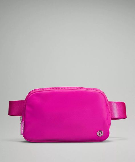 Pink Lululemon Belt Bag, Lulu Belt Bag, Pink Belt Bag, Lululemon Belt Bag, Lululemon Bags, Pink Lululemon, Lululemon Outfits, Everywhere Belt Bag, Pink Belt