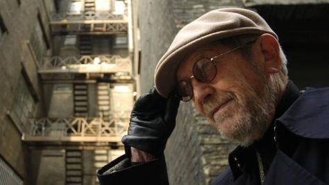 Why these 10 books are the best Elmore Leonard wrote Jack Foley, Detroit Hotels, Elmore Leonard, Kids Novels, Film World, Sergio Leone, City Folk, Armed Robbery, Fiction Writer