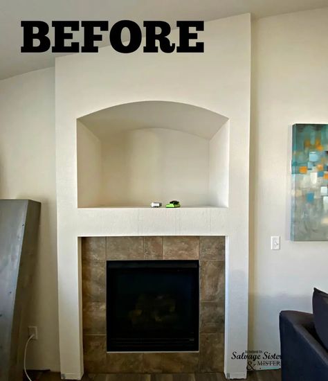 Tv Nook Makeover, Decorating A Niche In A Wall, Niche Ideas Living Room, Wall Niches Ideas, Stand Decoration Ideas, Niche Decorating Ideas, Over Fireplace Decor, Wall Niche Decor, Tv Wall Unit Designs