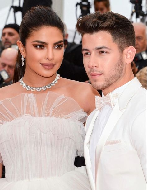 Nick And Priyanka, Nick Jonas Priyanka Chopra, Malti Marie, Miss World 2000, Hazel Hair Color, African Print Maxi Skirt, National Film Awards, Fashion Indian, Parineeti Chopra