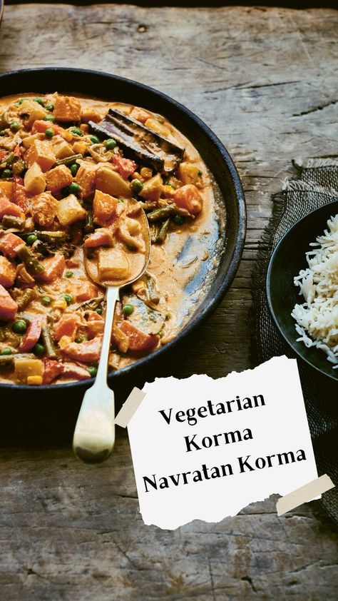 Korma Recipe Vegetable, Veg Korma Indian Recipes, Navratna Korma Recipe, Korma Curry Vegetarian, Diwali Dishes, Vegetarian Korma, Korma Recipe, Vegetarian Indian, Colorful Vegetables