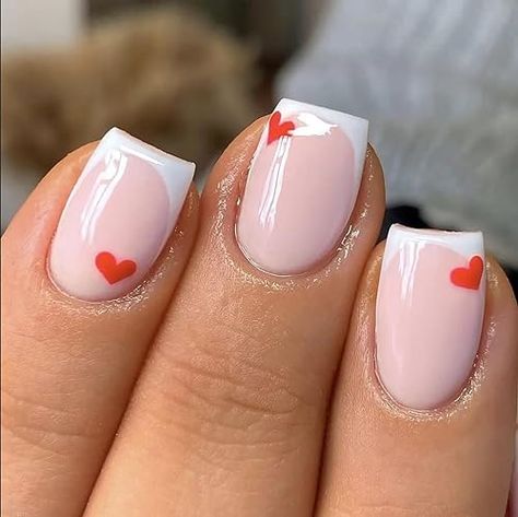 Gel Mani Short Nails Natural, Gel Mani Short Nails, Nail Design Square, Short Nails Natural, Red Nail Design, Nail Polish Art Designs, Short Fake Nails, Square Nail Designs, Red Love