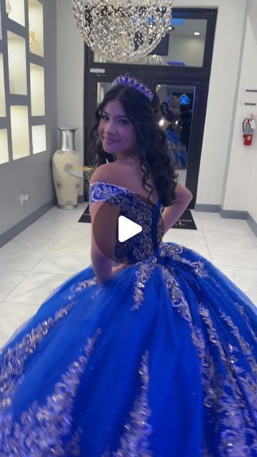 Quinceanera Dancing, Dream Quinceanera, Quinceanera Dances, Dance Teachers, Dance Teacher, Dance Lessons, Quince, Quinceanera, Sweet 16