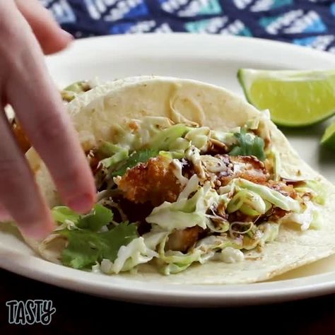 Chicken Katsu Tacos, Chicken Katsu, Diary Free, Chicken Recipies, Recipes Chicken, Yummy Eats, Taco Tuesday, Fabulous Foods, Quesadillas