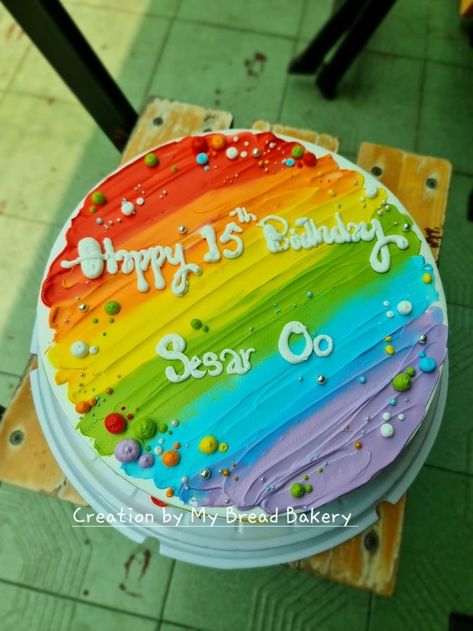 Holi Cake Ideas, Holi Cake Design, Pride Cake Ideas, Holi Cake, Pride Cakes, Multi Color Cake, Dq Cakes, Big Cookies, Paint Cake