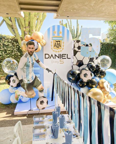 Messi And Ronaldo Birthday Party, Messi Party Decorations, Messi Theme Birthday Party, Messi Birthday Party, Messi Birthday Party Ideas, Boys Soccer Birthday Party, Ronaldo Birthday, Messi Birthday, Soccer Birthday Cakes