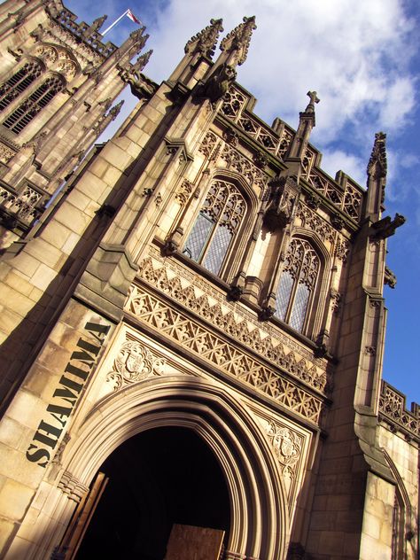 Daytime photography, low level oblique angle of a church in Manchester Daytime Photography, Angle Photography, Dutch Angle, Building Photography, Digital Photography, Barcelona Cathedral, Manchester, Louvre, Barcelona