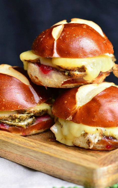 Sliders Recipes Turkey, Will Cook For Smiles, Turkey Sliders, Hosting Thanksgiving Dinner, Slider Sandwiches, Thanksgiving Leftover Recipes, Pretzel Bun, Delicious Thanksgiving, Slider Recipes