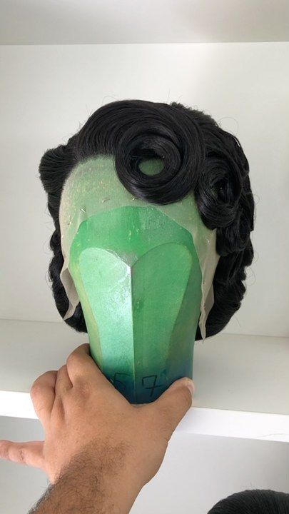 Pin Up Wig Hairstyles, Pinup Hair Wigs, Pinup Hair Long, Drag Burlesque, Short Wig Hairstyles, Finger Wave Wig, Drag Wig Styles, Pinup Hair Accessories, Pageboy Hairstyle