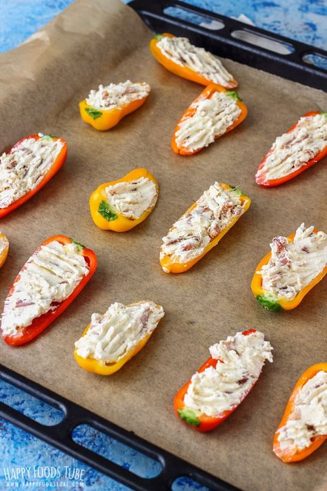 These Sweet Pepper Poppers are the perfect appetizers for parties and family gatherings. Ready in 30 minutes this oven baked party food is easy to make and tastes amazing. #pepper #poppers #party #food #recipe #bacon #cheese #stuffed #appetizers Oven Baked Peppers, Stuffed Peppers On The Grill, Pepper Poppers Cream Cheese, Stuffed Appetizers, Sweet Pepper Poppers, Pepper Poppers, Sweet Pepper Recipes, Mini Peppers, Jalapeno Dip