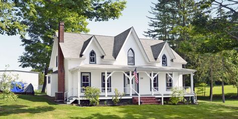 Victorian Farmhouse Plans, Aqua Front Doors, Gothic Farmhouse, Gingerbread Trim, Florida Cottage, Spanish Style Architecture, Victorian House Plans, Victorian Farmhouse, Gorgeous Houses