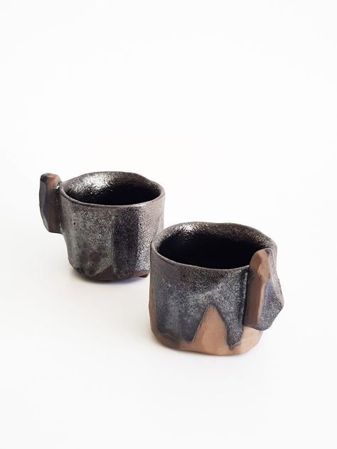 KURINUKI | Pottery and Poetry Kurinuki Cup, Kurinuki Pottery, Pottery Shapes, Metallic Glaze, Beginner Pottery, Organic Ceramics, Pottery Handbuilding, The Cage, Pottery Glazes