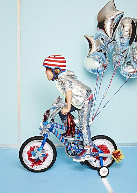 Colorful Decorating Ideas, Bike Parade, Memorial Day Activities, Rocket Ride, Bike Decorations, Memorial Day Decorations, 4th Of July Parade, Kid Lifestyle, Crafts Kids