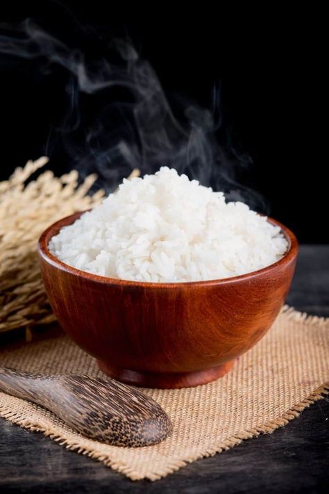 It is possible to maintain the taste of your rice for the next day. Here is how you can reheat leftover rice.  #Rice #Reheat #LeftOvers Rice Aestethic, Rice Astetic, Dinner Recipes Rice, Rice Picture, Rice Wallpaper, Reheat Rice, Rice Dinner Recipes, Rice Aesthetic, Rice Dinners